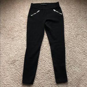 Zara Black Zipper Legging